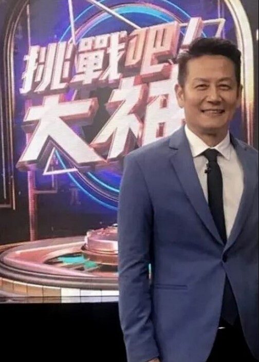 【推车探花】窈窕软妹酥胸乱跳极品身材前凸后翘 - AV成人顶流